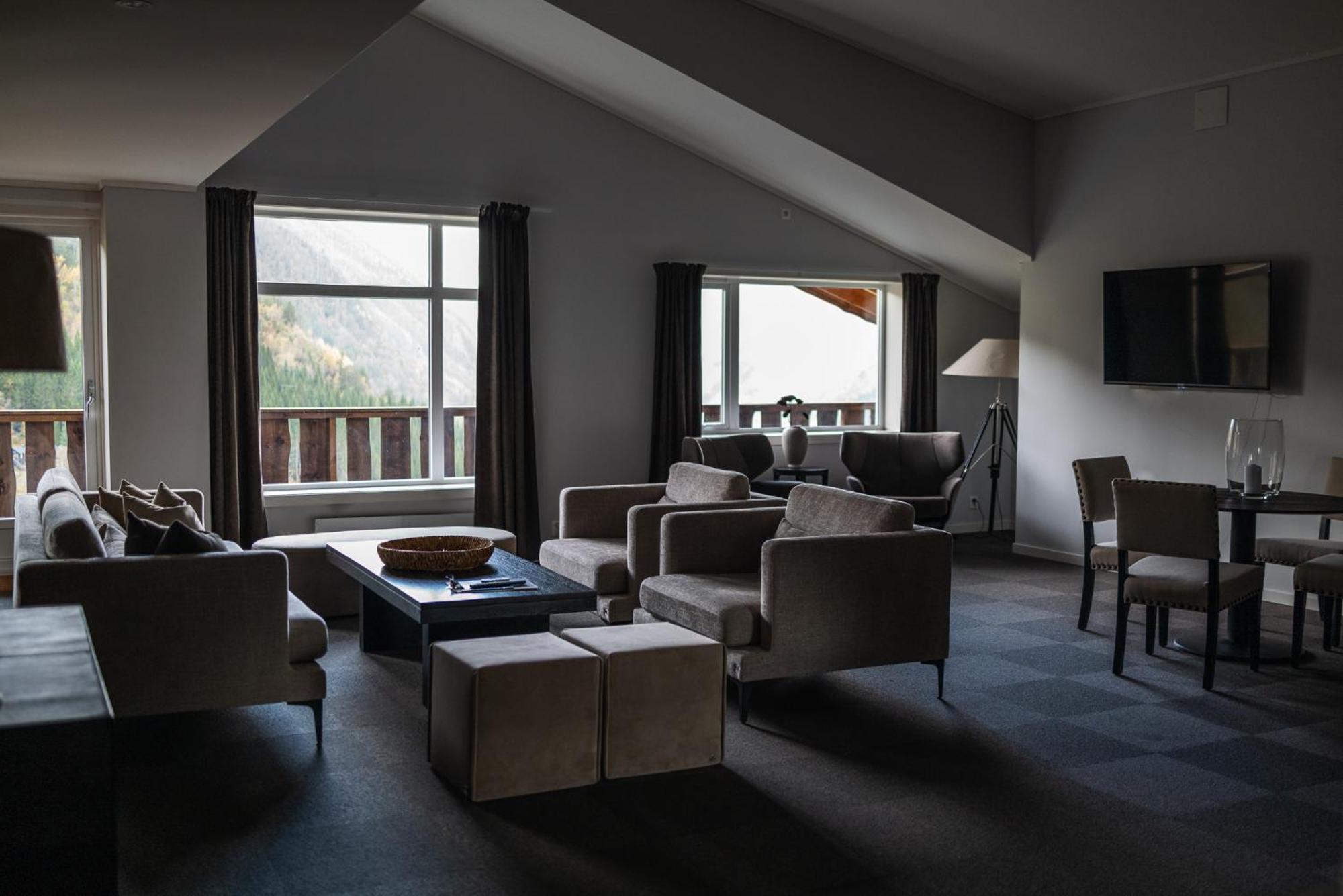 Blatind Boutique Hotel Stordal Bagian luar foto