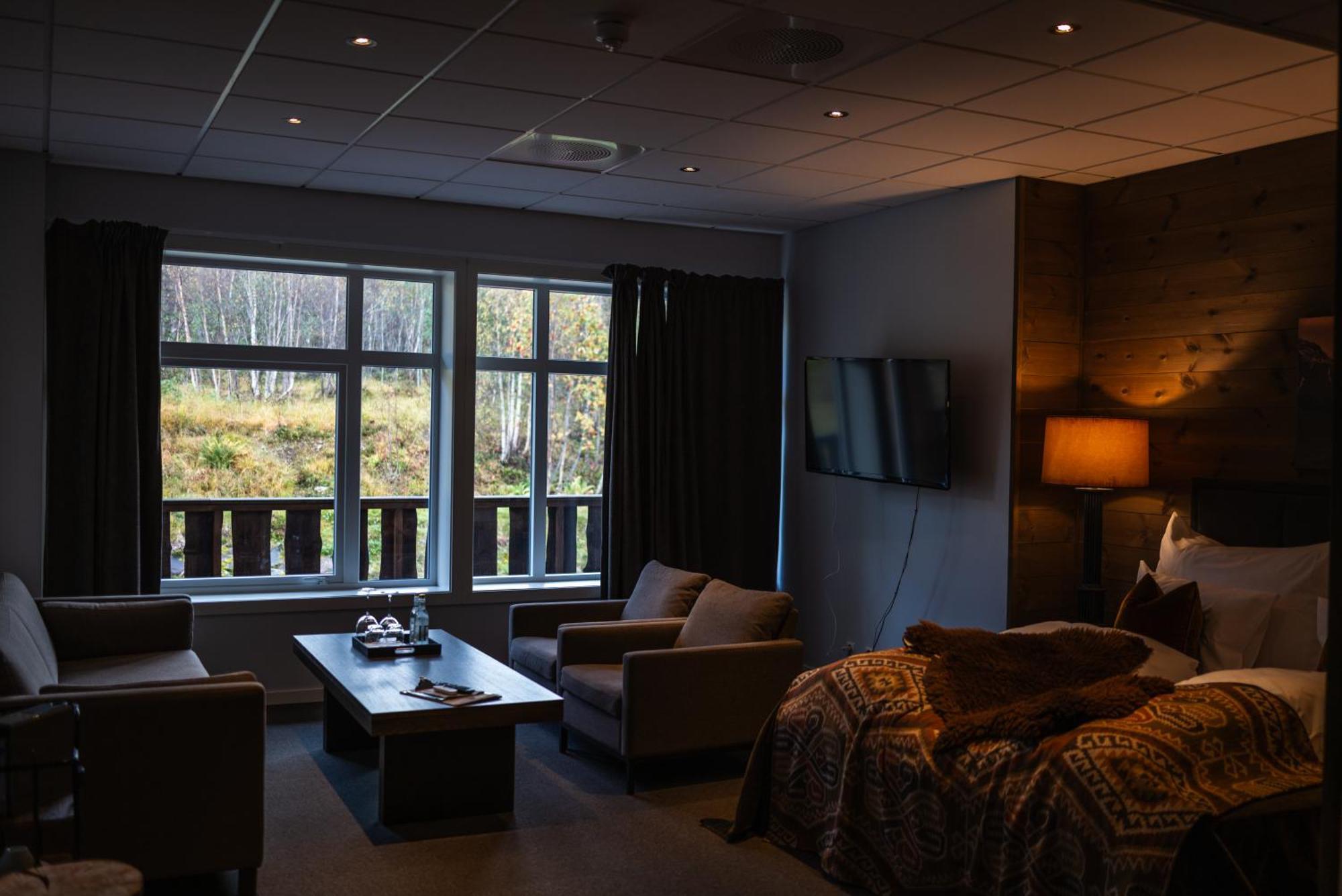 Blatind Boutique Hotel Stordal Bagian luar foto